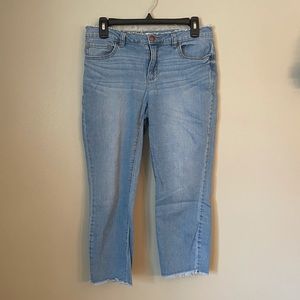 Lauren Conrad cropped light wash jeans size 10.